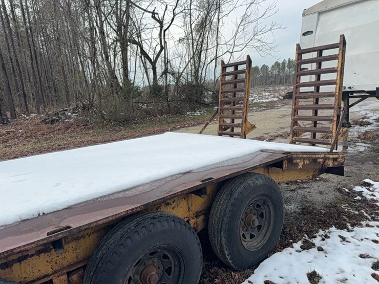 intl-trailer,-6-wheel,-18-ft-flat-with-4-ft-ramps;-located-at-7241-roxbury-rd,-charles-city,-va,--please-call-804.837.9940-or-804.651.4404-with-questions-image-21