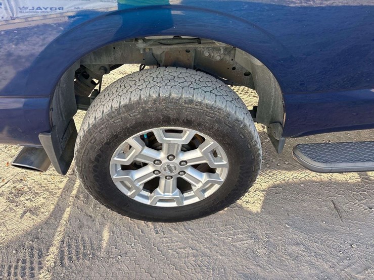 2016-nissan-titan-image-7