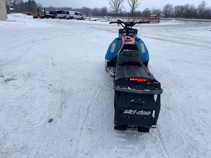 #500-•-2015-ski-doo-free-ride-800-snowmobile-(no-reg-card,-bill-of-sale-only)-image-6