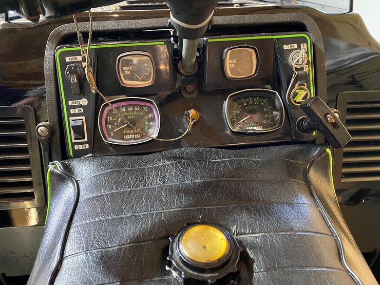 #3781-•-1975-arctic-cat-el-tigre'-250-z-snowmobile-image-21