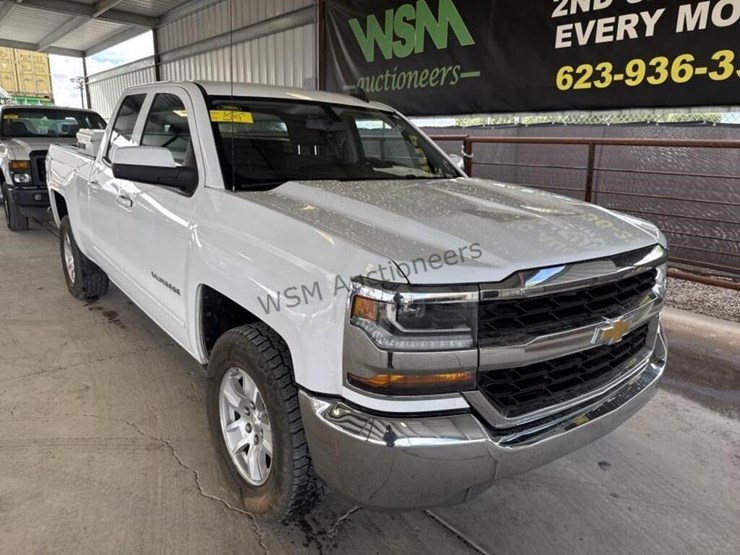 2019-chevrolet-silverado-1500-image-2