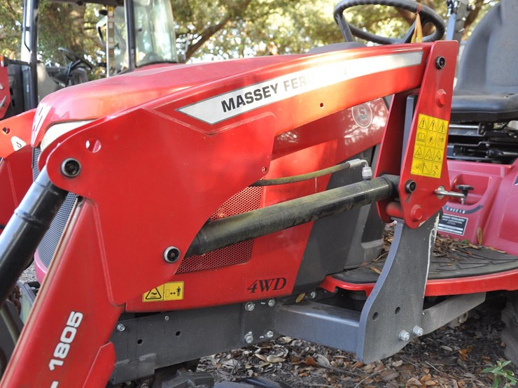 2021-massey-ferguson-gc1723eb-image-9