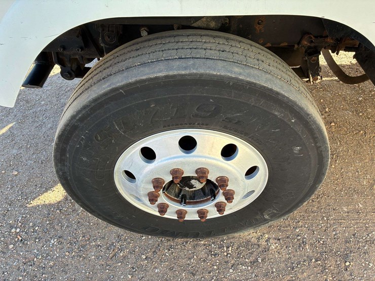 2006-mack-chn613-image-19