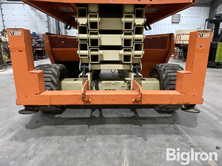 2014-jlg-4394rt-image-19