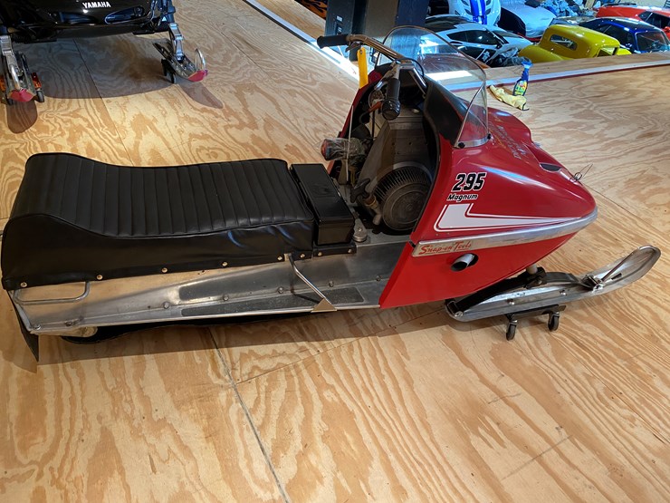 #3791-•-1970-rupp-295-magnum-snowmobile-image-4