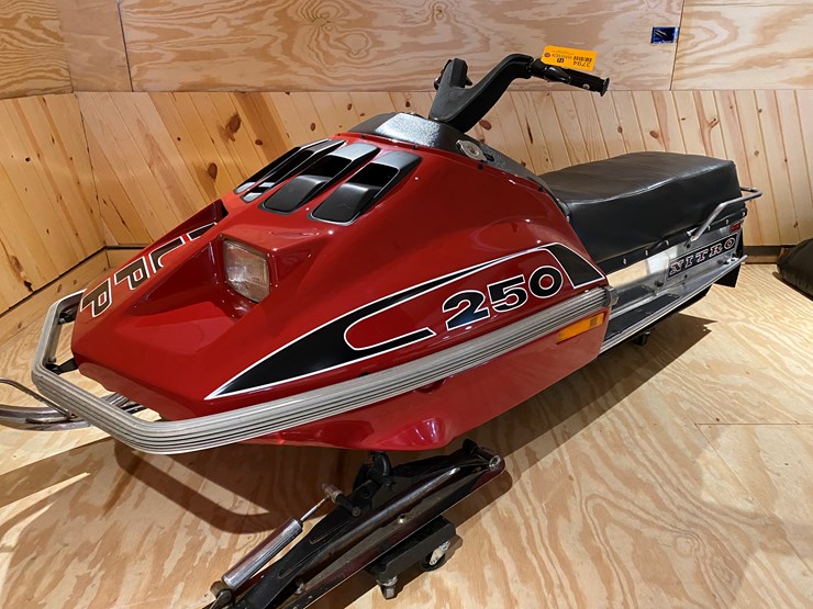 #3794-•-1977-rupp-nitro-250-snowmobile-image-7