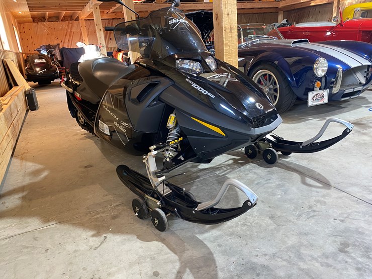 #3789-•-2006-ski-doo-mach-z-1000-sdi-snowmobile-image-3