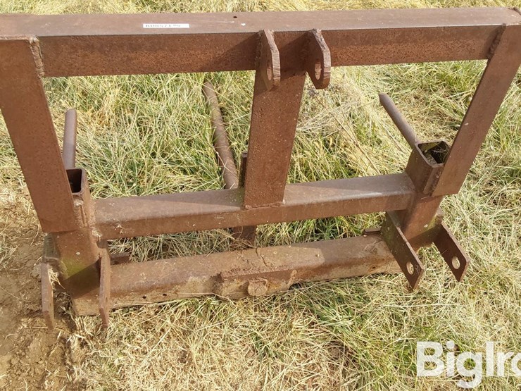 3-pt-mounted-bale-spear-image-9