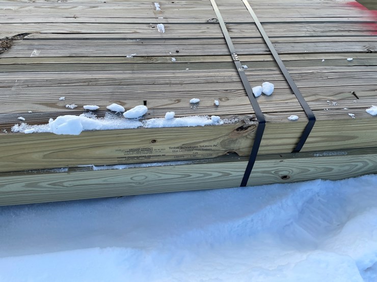 #3788-•-bundle-of-laminated-wood-beams-image-28