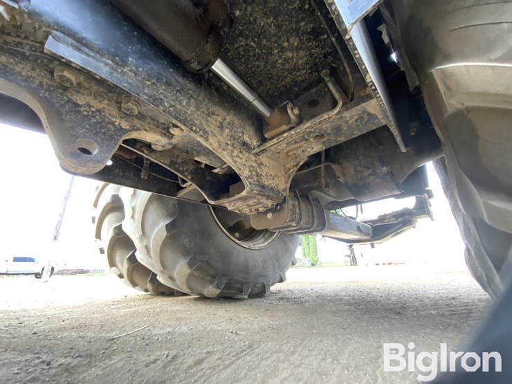 2010-new-holland-t9030-image-16