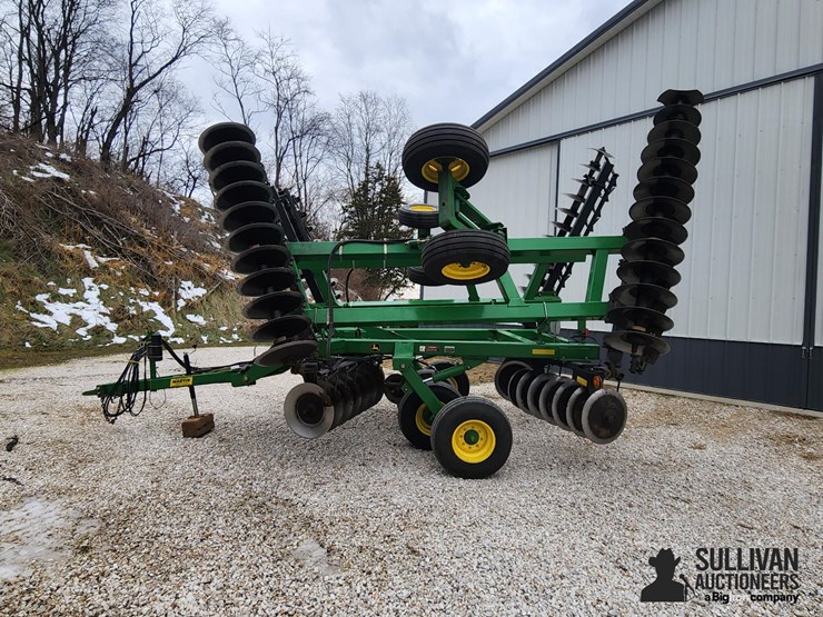 2011-john-deere-637-image-8