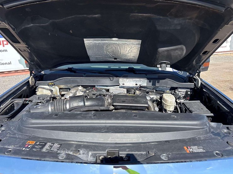 2018-chevrolet-silverado-3500hd-image-5