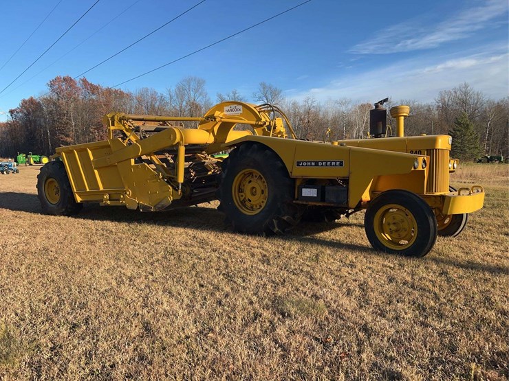 john-deere-840-image-7