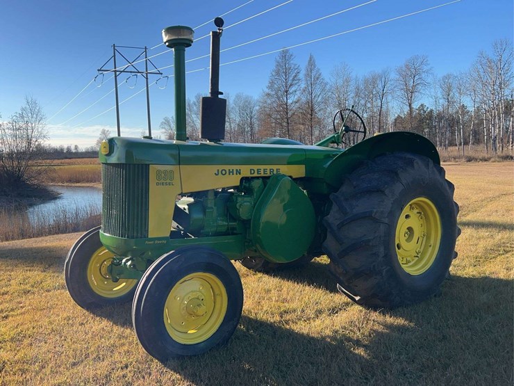 1959-john-deere-830-image-7