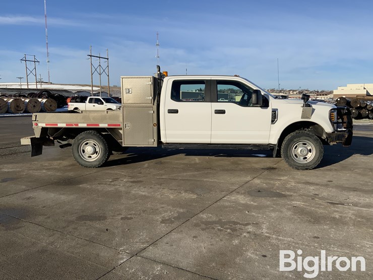 2019-ford-f350-xl-image-4