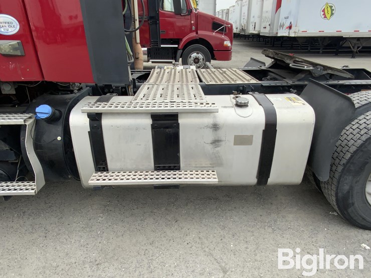 2017-volvo-vnm42t-s/a-truck-tractor-image-14