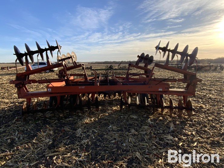 international-485-image-6