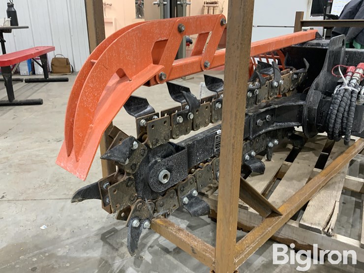 2025-giyi-d39-skid-steer-trencher-image-16