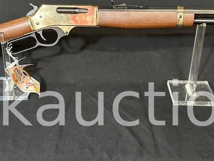 henry-brass-octagon-barrel-30-30-rifle-(sn#-ttb055280)-(box)-image-3