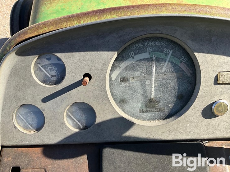 1970-john-deere-3020-image-19