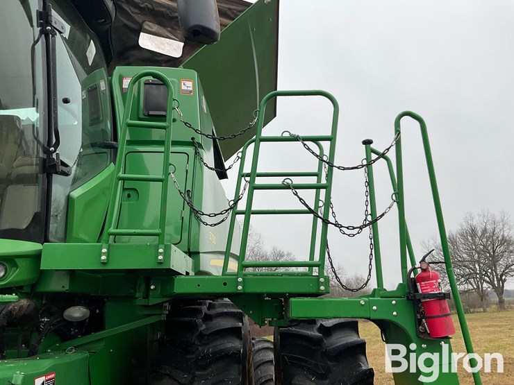 2019-john-deere-s780-image-9