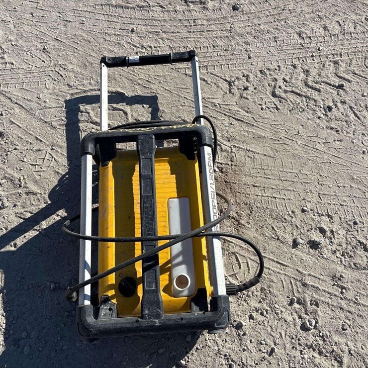 Dewalt 2100psi Pressure Washer