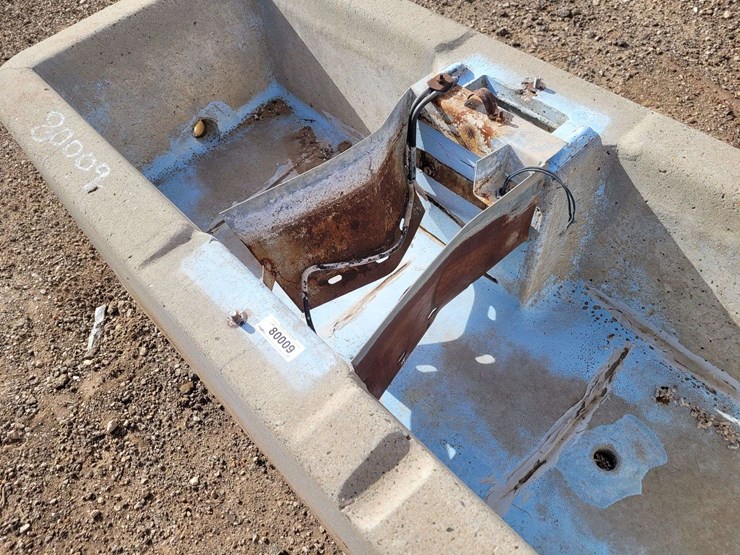 concrete-water-trough-image-2