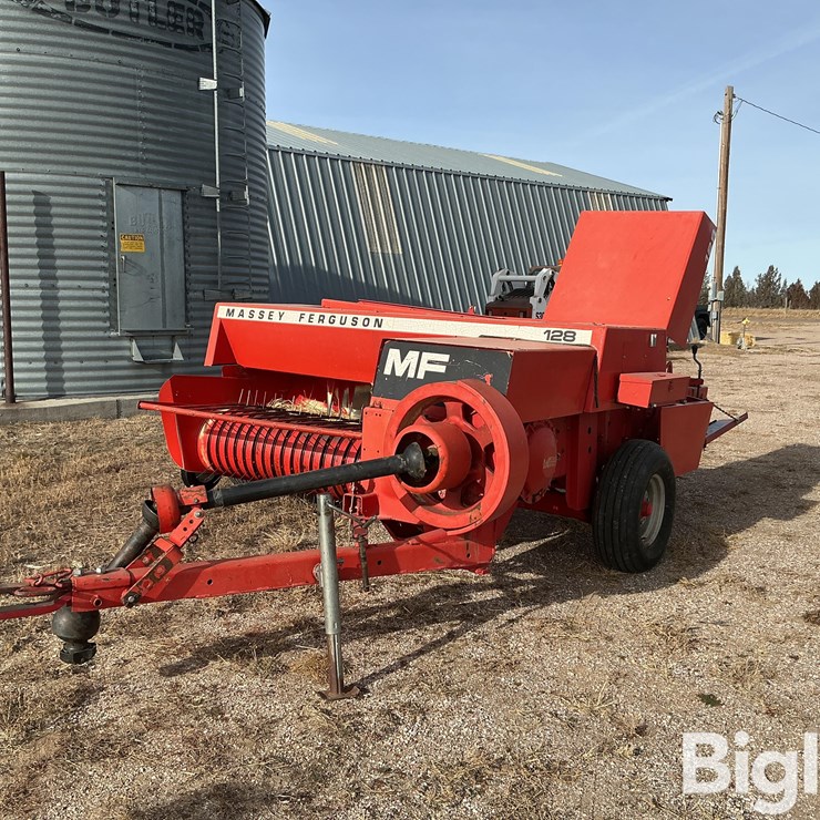 MASSEY-FERGUSON 128