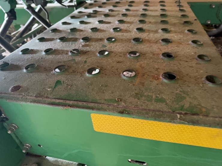 john-deere-1560-image-58