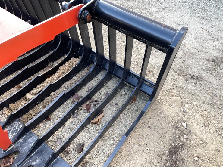 #3693-•-new-kc-76"-skid-steer-skeleton-grapple-bucket-image-7