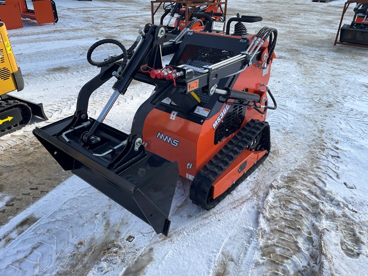 #302-•-mms-mini-skid-steer-ride-on-loader-image-1