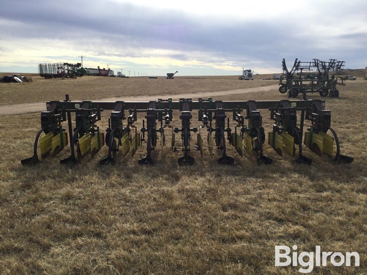 john-deere-885-image-5