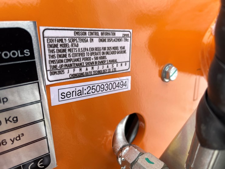 #305-•-new-landhonor-mini-skid-steer-loader-image-46