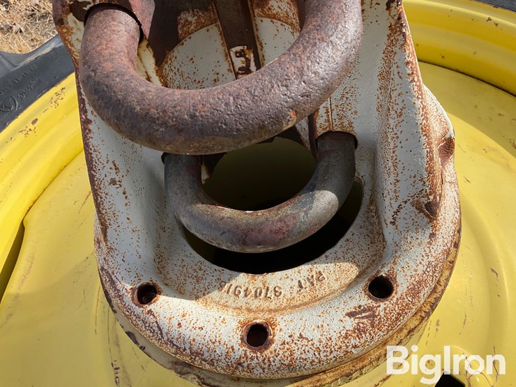 firestone-15.5-38-tire-&-john-deere-rim-image-11