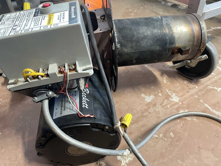 #6195-•-thermo-pride-fuel-oil-burner-image-5