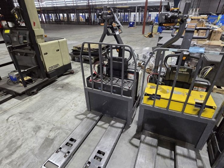 2020-crown-pe4500-60-image-2