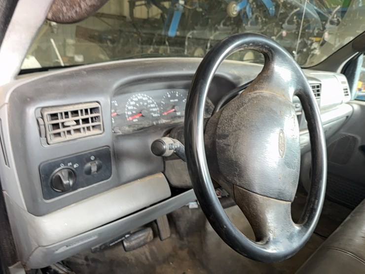 2004,-f-350-xl-service-truck,-8-ft,-diesel-6.0,-title-in-hand;-located-at-7241-roxbury-rd,-charles-city,-va,-please-call-804.837.9940-or-804.651.4404-with-questions-image-28