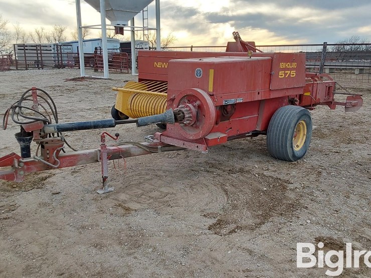 new-holland-575-image-7