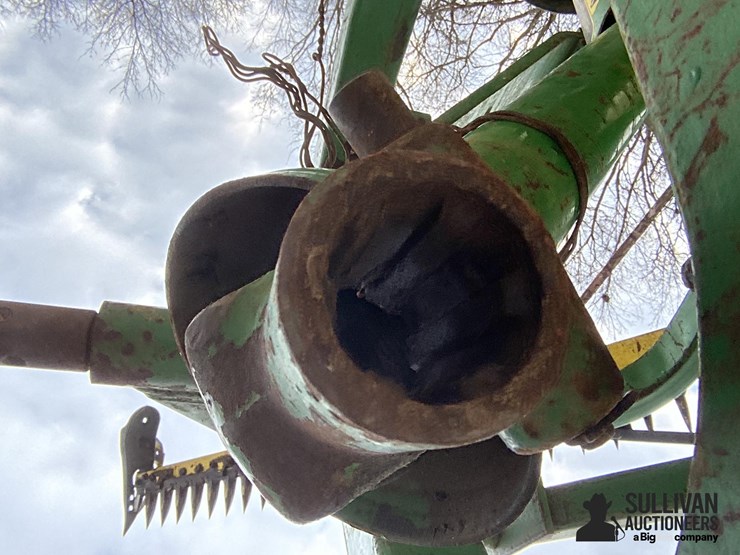 john-deere-350-image-14