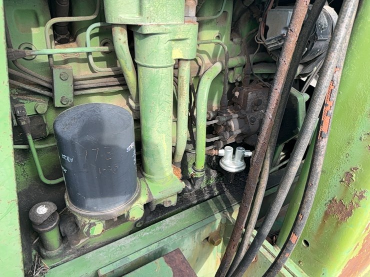 john-deere-4320-image-38