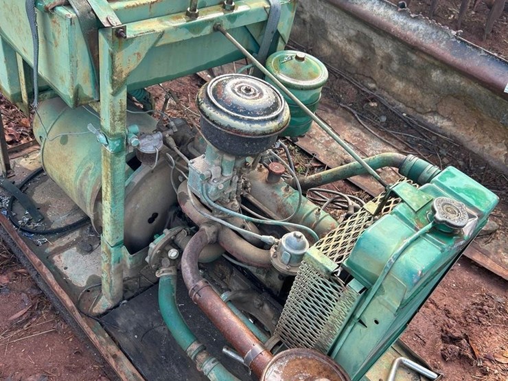 gas-powered-generator-image-11