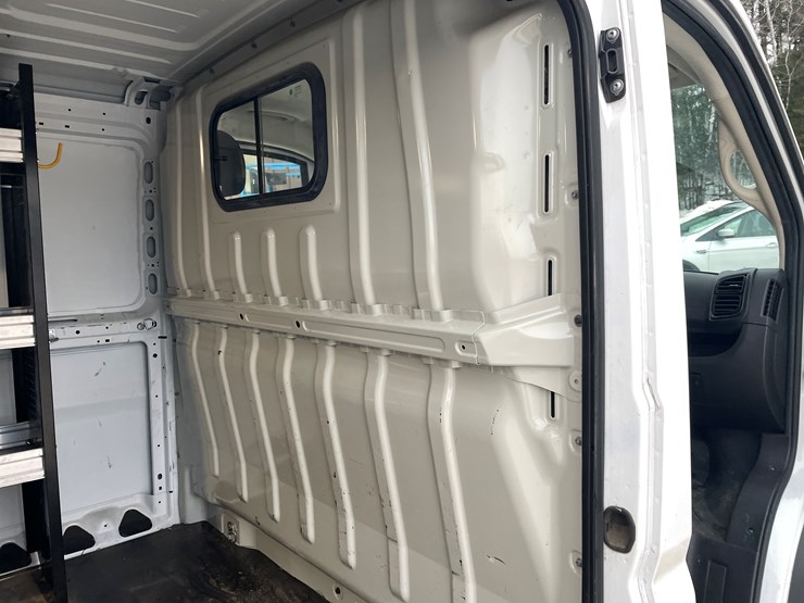 2022-dodge-1500-image-43