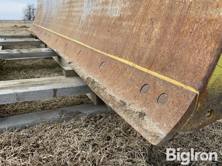 john-deere-8320r-image-15