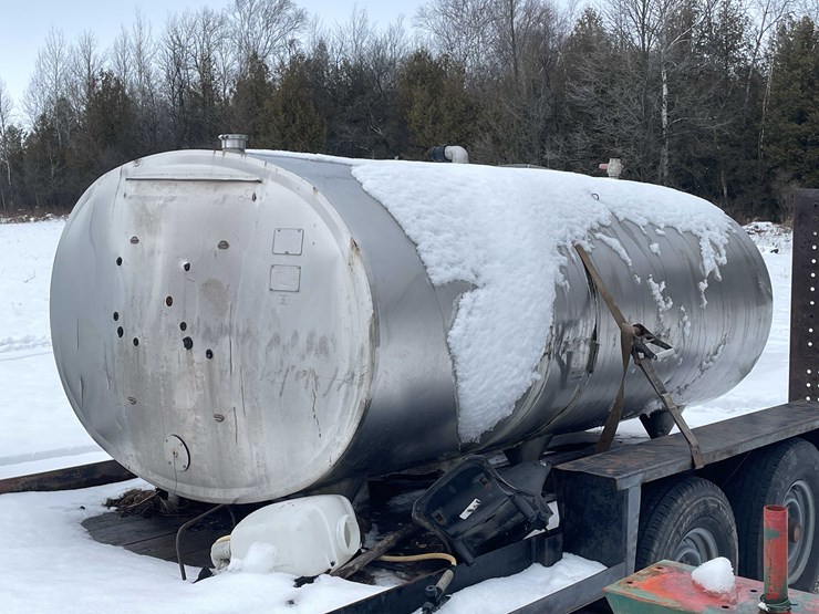 #3518-•-delaval-bulk-tank-image-5