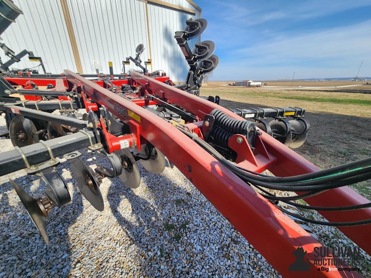 2008-case-ih-17-image-16