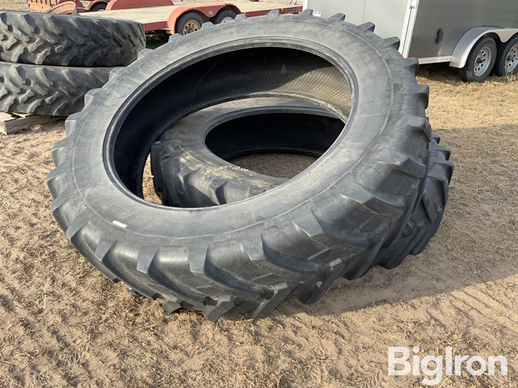 john-deere-8520-image-1