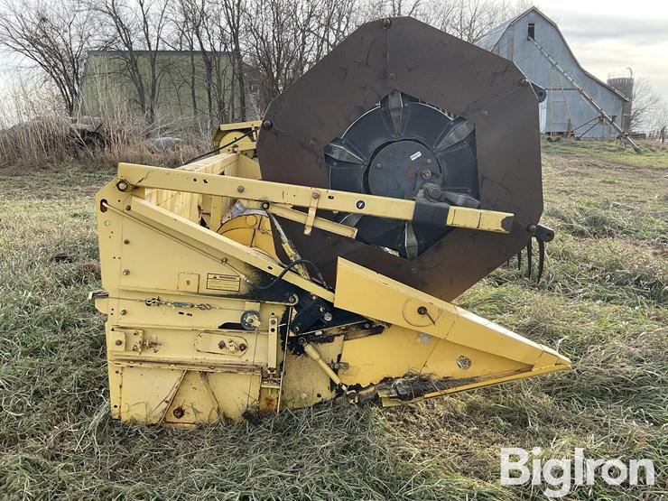 1982-new-holland-972-image-4