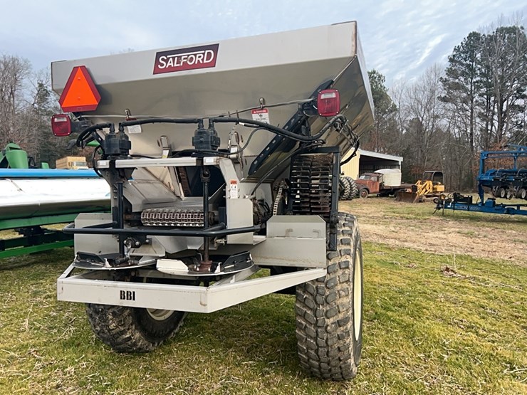 salford-10-ton-spreader-cart,-controller-available-with-purchase;-located-at-7241-roxbury-rd,-charles-city,-va,-please-call-804.837.9940-or-804.651.4404-with-questions-image-2