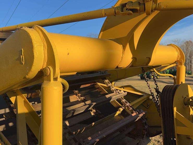 john-deere-840-image-42