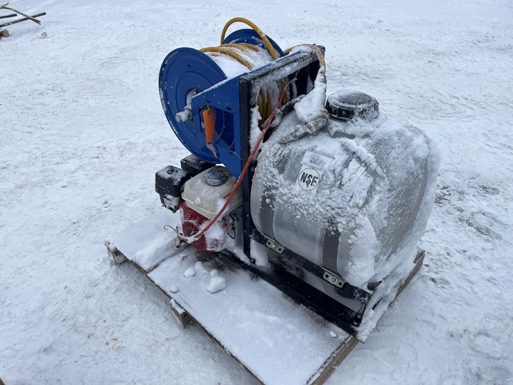 #3832-•-used-pressure-washer-unit-image-5